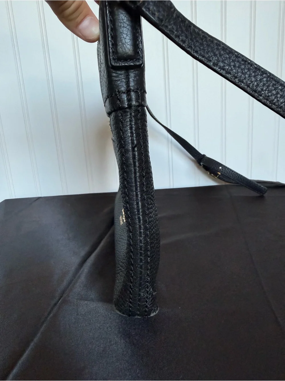 Kate Spade New York Black Pebbled Leather Crossbody Bag Gold Hardware